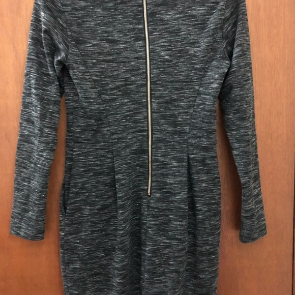 Dynamite Dress - Picture 4 of 6